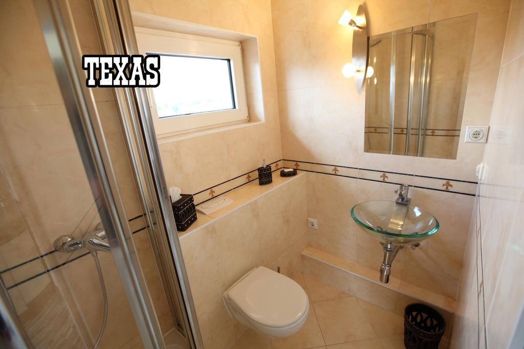 Little Hawaii & Texas Apartment Bad Wildungen Room photo